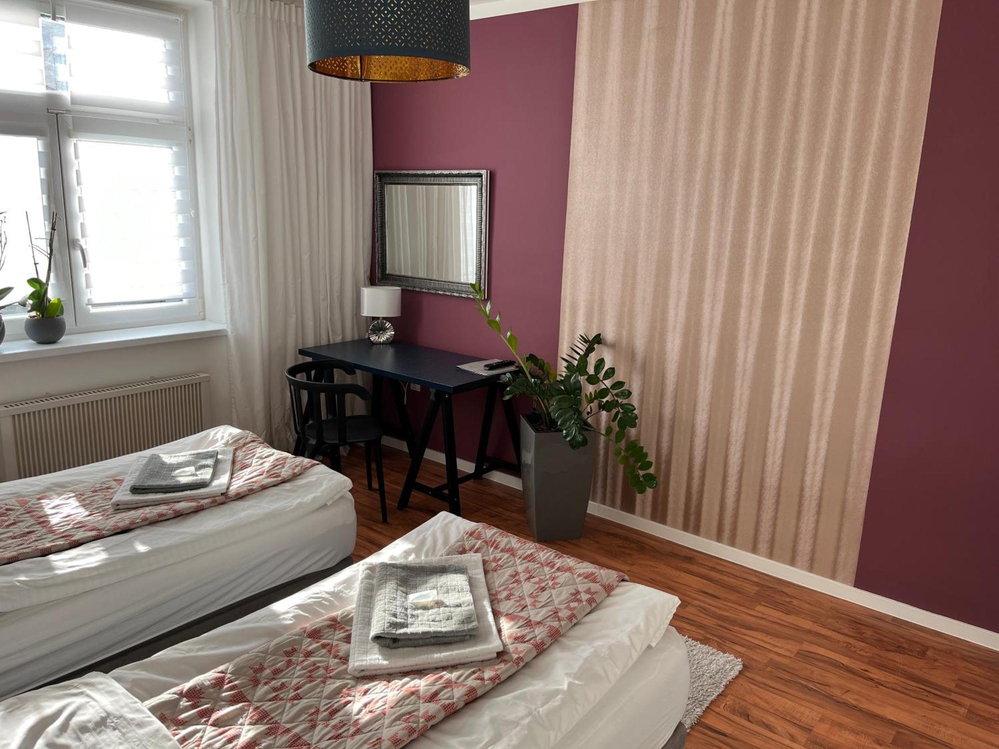 Pension Skylark Pardubice Exterior foto