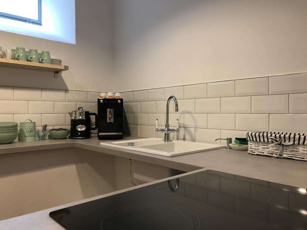 Pension Skylark Pardubice Exterior foto